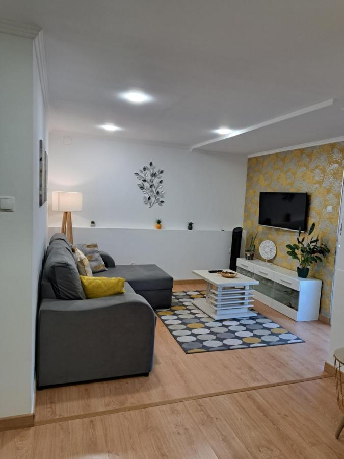 Beja Garden Apartamento Com Terraco Privado Luaran gambar